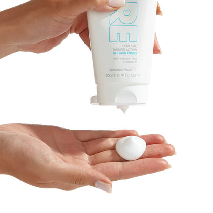Bondi Sands PURE Gradual Tanning Lotion – Hydrating Hyaluronic Acid, Fragrance Free, Vegan, Cruelty Free, 200 mL Avelisse