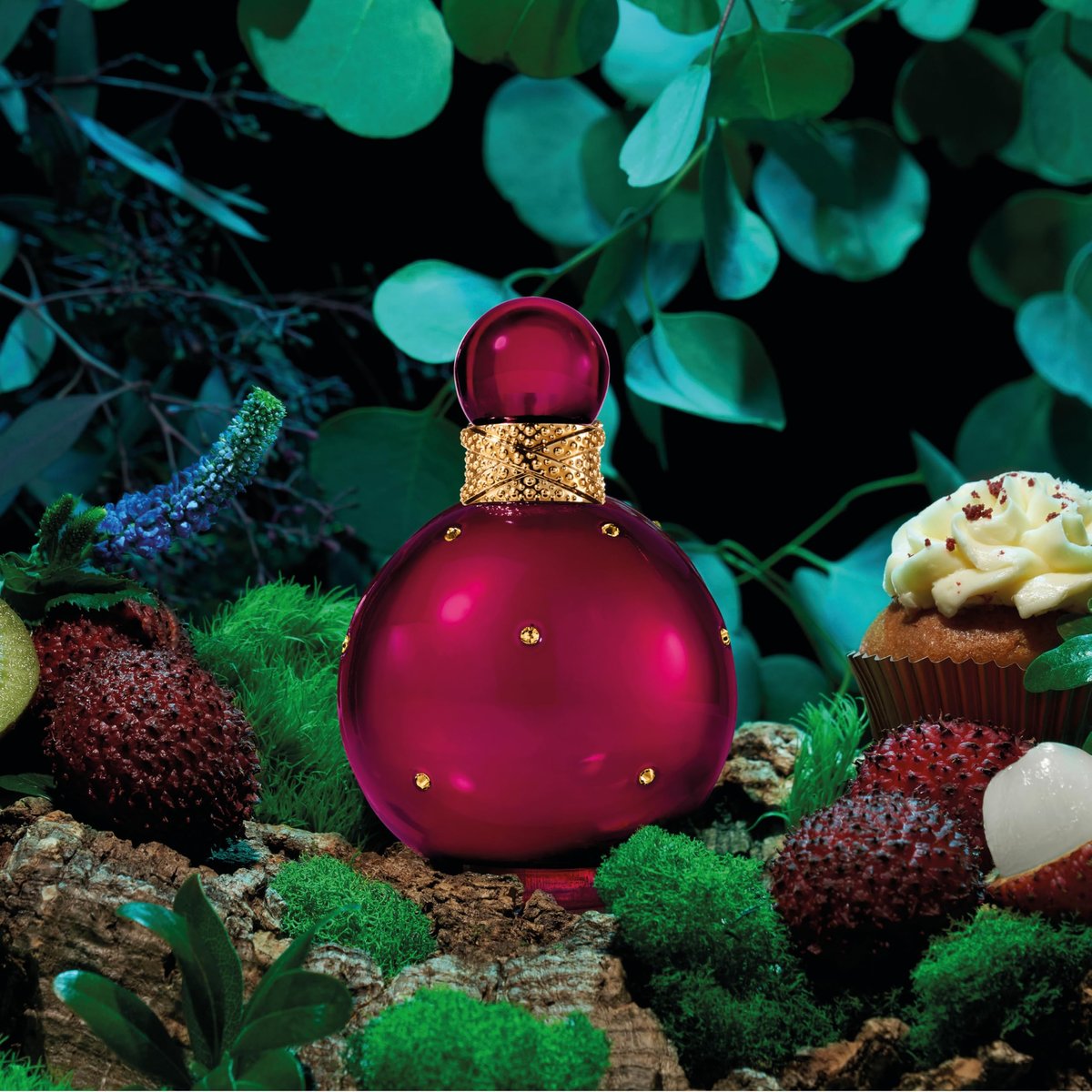 Britney Spears Fantasy Intense Eau de Parfum for Women, 3.3 Fl Oz Avelisse