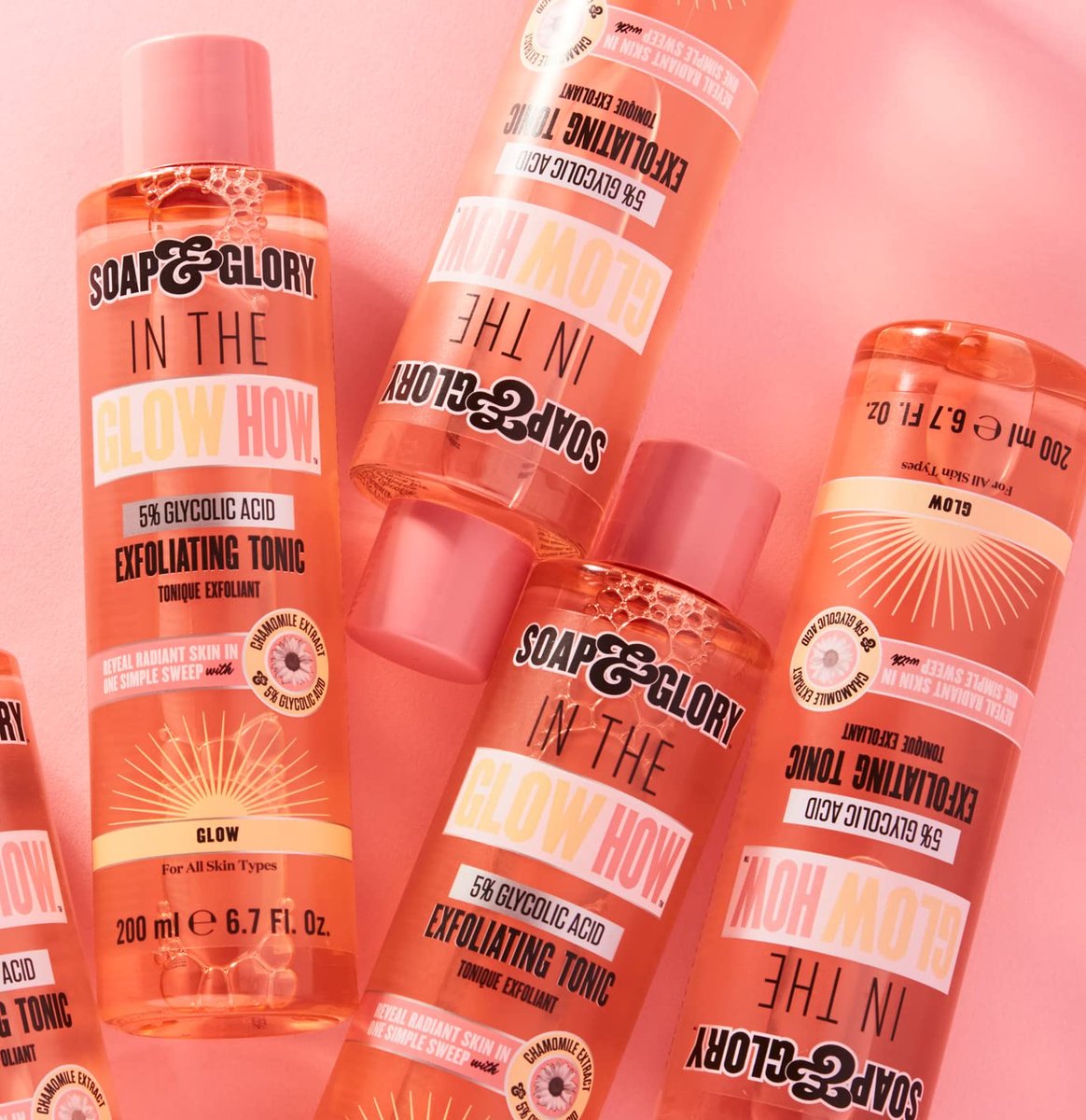 Soap & Glory in The Glow How Vitamin C 5% Glycolic Acid Exfoliating Tonic - Gentle Glycolic Acid Toner with Chamomile Extract - Pore Exfoliating Toner for Brighter, Healthier Skin (200ml) Avelisse
