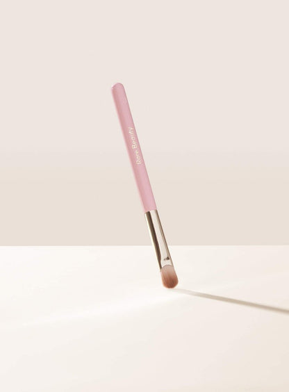 Rare Beauty Liquid Touch All-Over Eyeshadow Brush - Synthetic Bristle