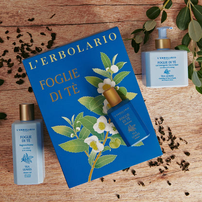 L'Erbolario Tea Leaves Face and Hand Cleansing Gel - Oolong Tea Infusion, Floral Scent, 8.5 oz
