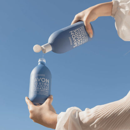 La Compagnie de Provence Savon de Marseille Extra Pure Liquid Soap - Velvet Seaweed - 16.7 Fl Oz Glass Pump Bottle