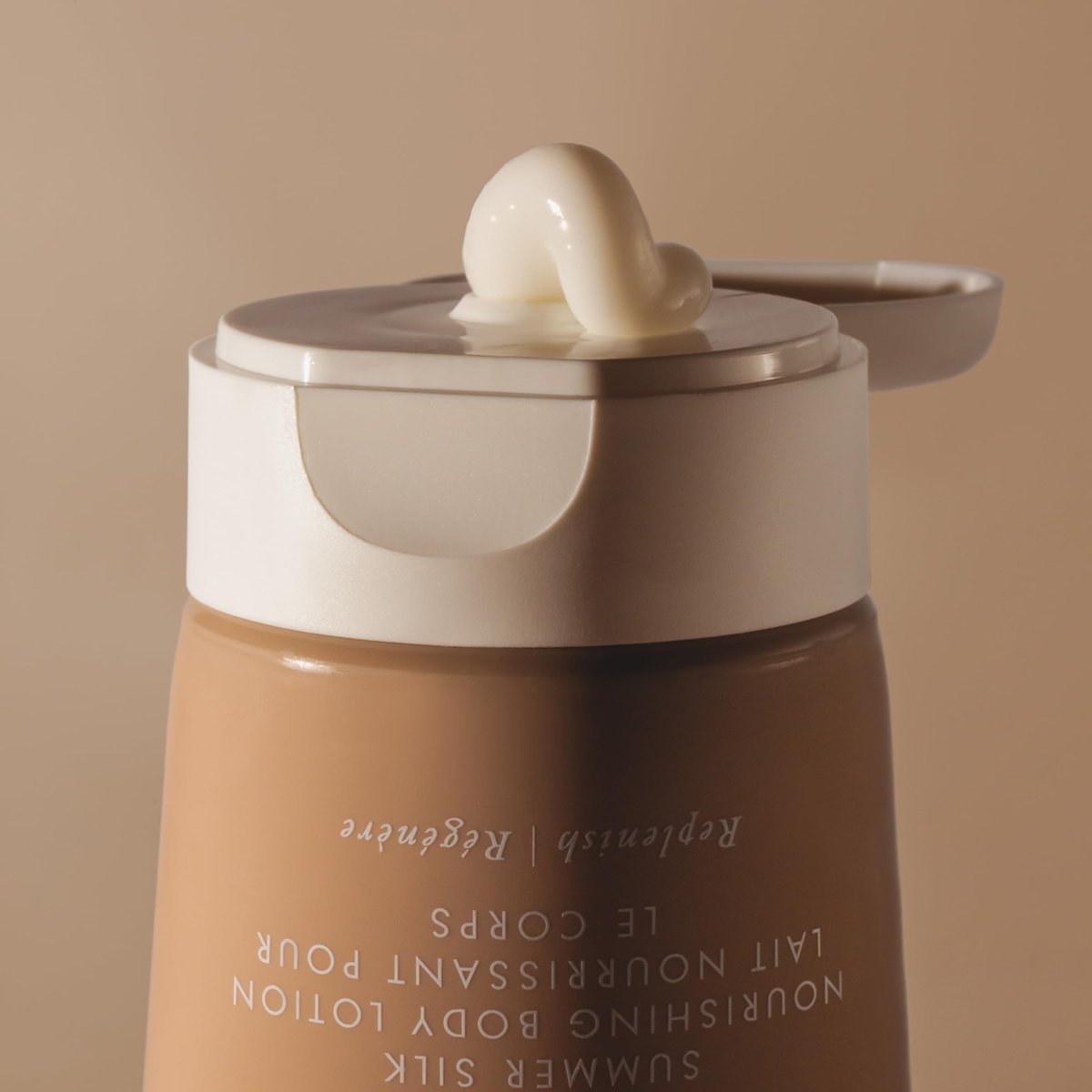 Summer Fridays Summer Silk Nourishing Body Lotion – Hydrating Body Lotion with Hyaluronic Acid, Shea Butter, Grapeseed Oil, and Cocoa Butter – Non-Greasy Moisturizer for Dry Skin (6.7 Fl Oz) Avelisse