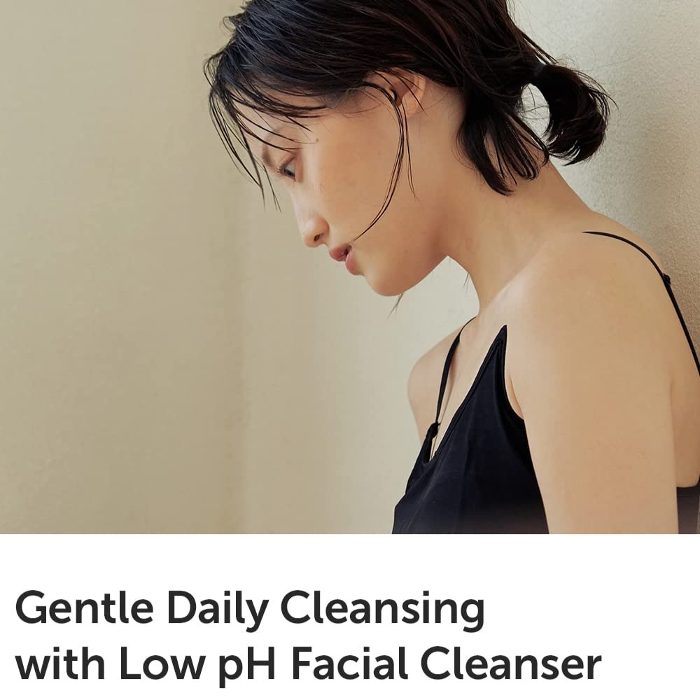 DearKlairs Gentle Black Facial Cleanser - Vegan, Low pH, Hydrating Creamy Foam, Daily Face Wash, 4.73 Fl Oz Avelisse