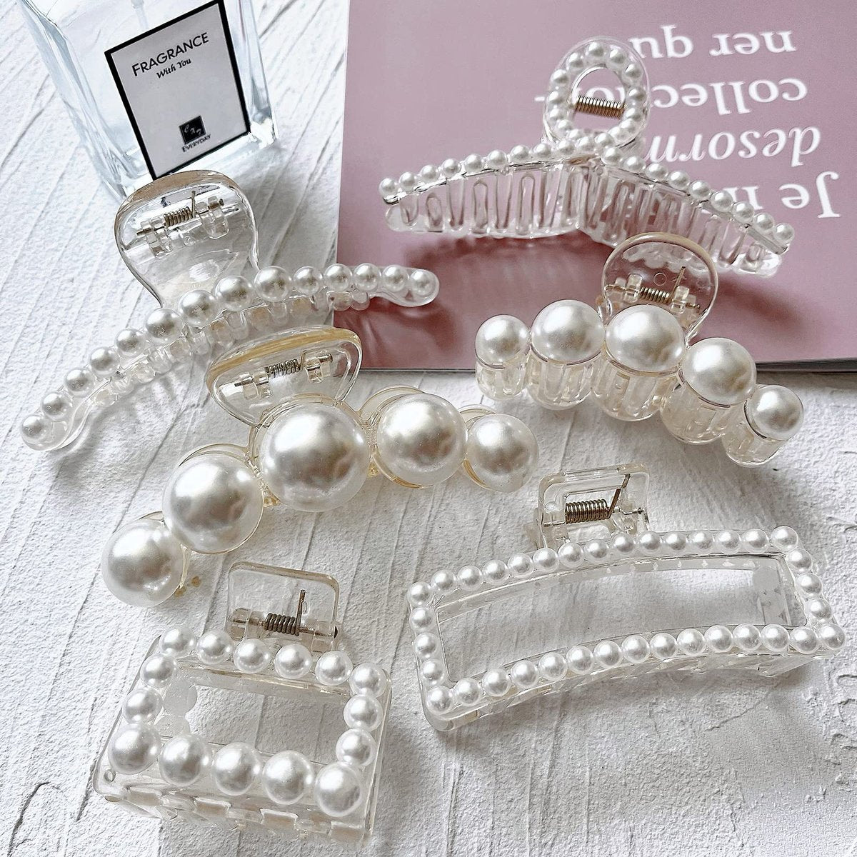 6 Pcs Pearl Hair Clips for Women - Large Claw Clips for Thin & Thick Hair - White Hair Claw Clips for Wedding Gift, Nonslip Hair Accessories for Women and Girls - görsel 7