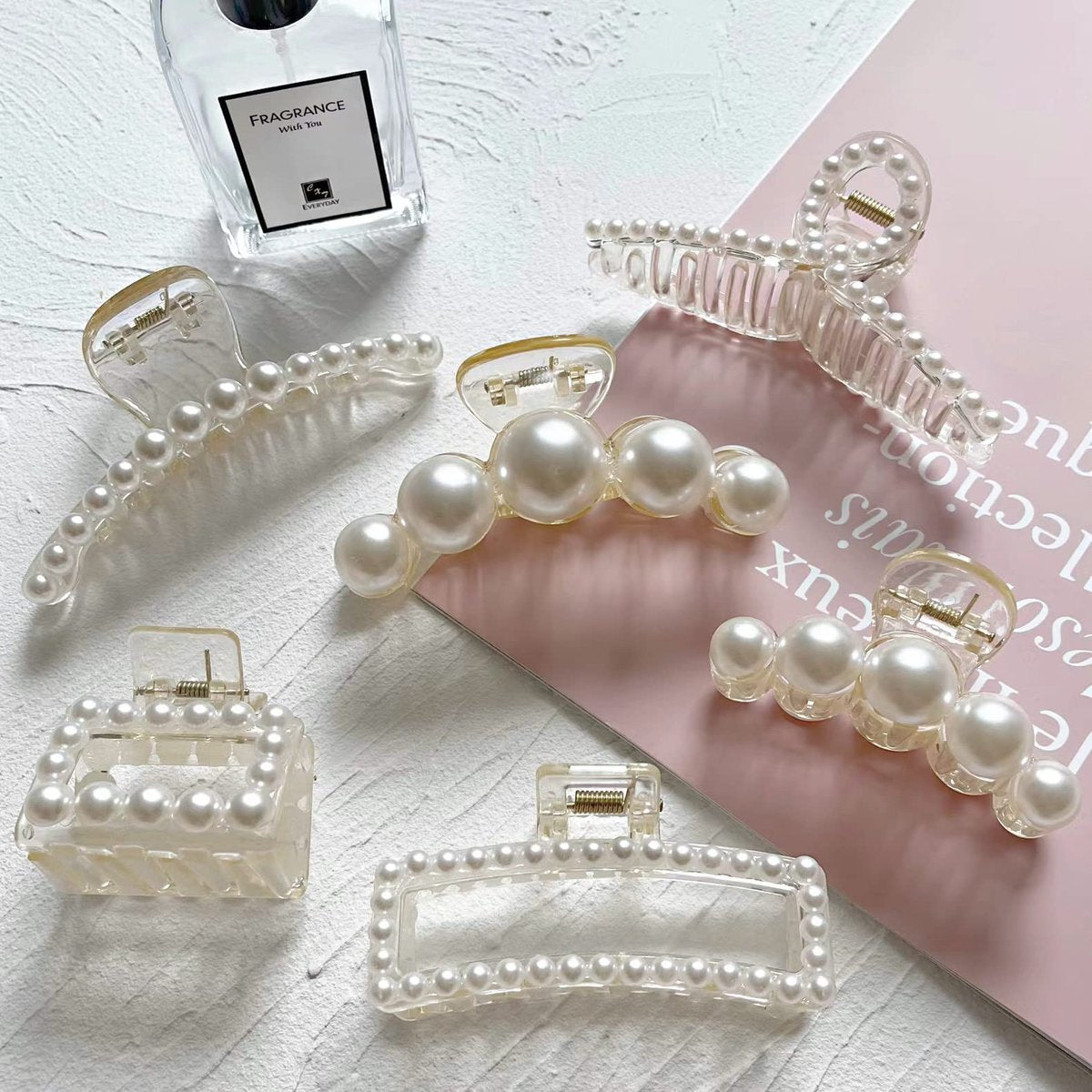 6 Pcs Pearl Hair Clips for Women - Large Claw Clips for Thin & Thick Hair - White Hair Claw Clips for Wedding Gift, Nonslip Hair Accessories for Women and Girls - görsel 1