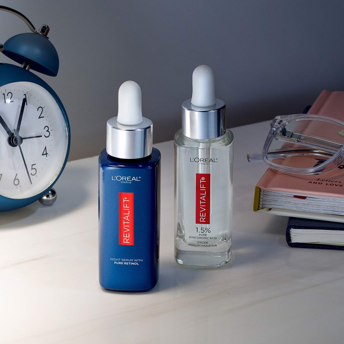 L'Oreal Paris Revitalift 1.5% Pure Hyaluronic Acid Face Serum + 0.3% Pure Retinol Night Serum, 1 kit Avelisse