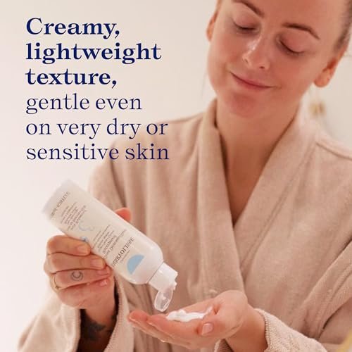 Embryolisse Gentle Waterproof Make-up Remover Milk 4-in-1 Hydrating Facial Cleanser for Sensitive Skin with Aloe Vera & Shea Butter, 6.76 Fl Oz - görsel 10