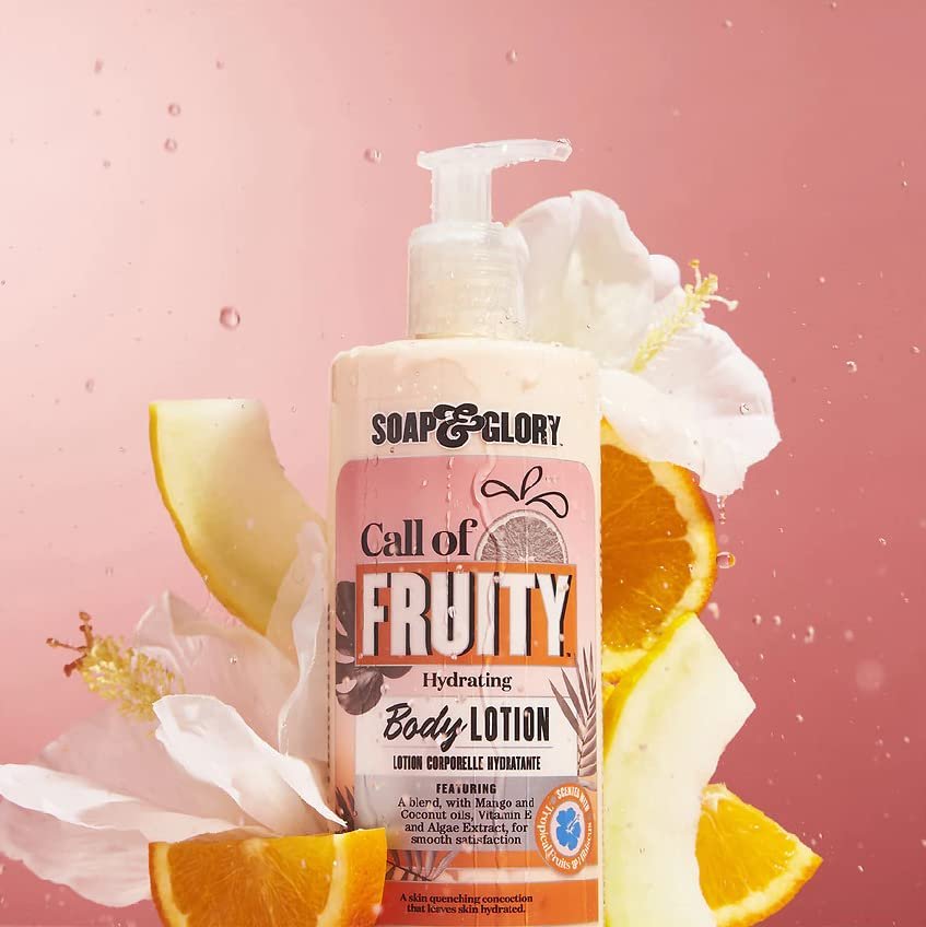 Soap & Glory Call of Fruity Vegan Body Lotion – Moisturizing Body Lotion with Vitamin E, Coconut Oil & Aloe Extracts, Tropical Fruits & Hibiscus Cocoa Butter for Dehydrated Skin (500ml) Avelisse