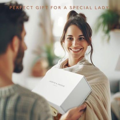 Luxury Spa Gift Basket for Women - 10 Relaxing Lavender Self Care Kit | Jasmyn & Greene Avelisse