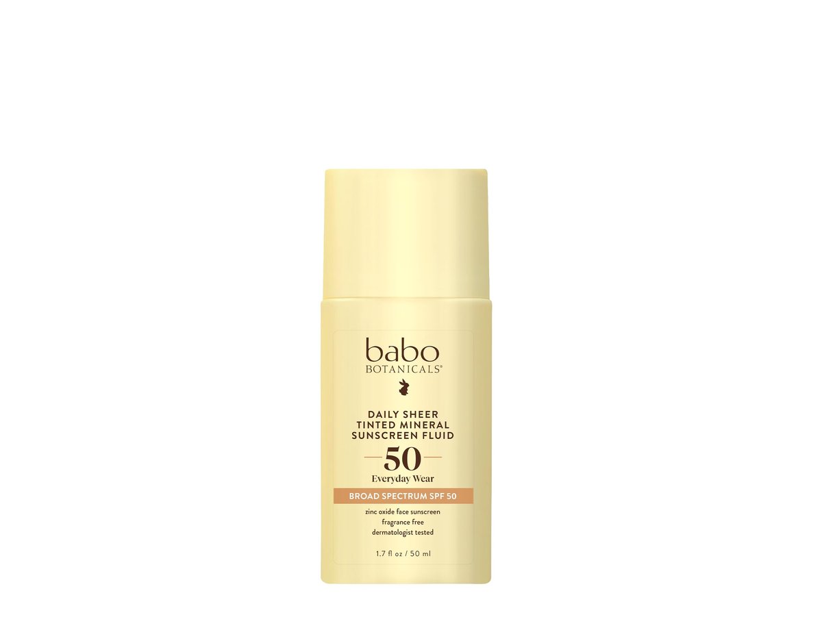 Babo Botanicals Daily Sheer Tinted Mineral Sunscreen Fluid SPF50 - Natural Zinc Oxide, Passion Fruit Oil, Golden-Hued Tint, Fragrance Free, Ultra-Lightweight Face Sunscreen for All Ages Avelisse