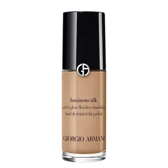 Giorgio Armani Luminous Silk Perfect Glow Flawless Foundation 5.25 - 0.6 Fl Oz Avelisse