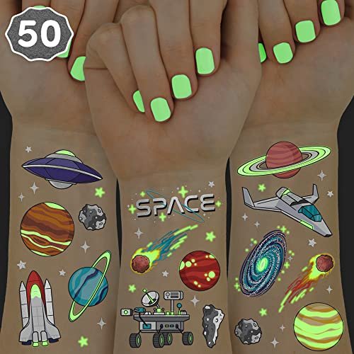 xo, Fetti Space + Planets Glow in Dark Temporary Tattoos for Kids - 50 pcs | Alien Birthday Party Supplies, Astronaut Favors & Rocket Ship Decorations - görsel 1