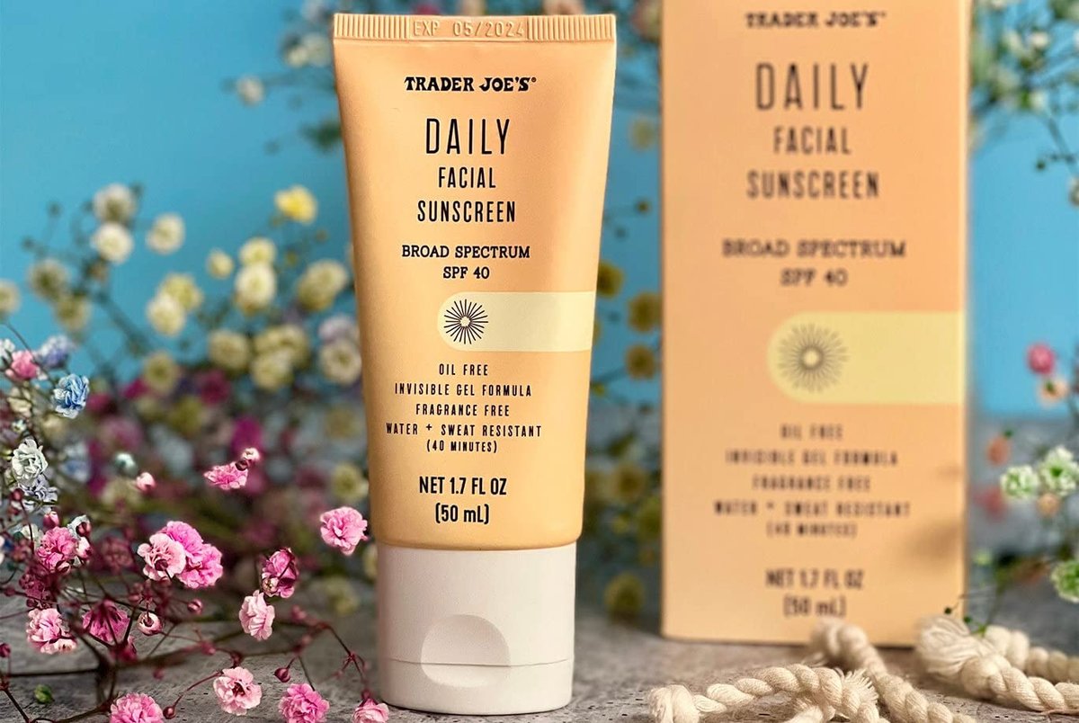 Trader Joe's Daily Facial Sunscreen SPF 40 - Oil Free, Invisible Gel, Fragrance Free, 1.7 oz - görsel 2