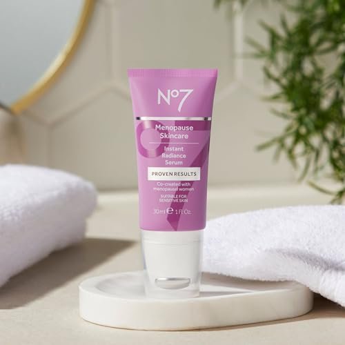 No7 Menopause Skincare Instant Radiance Serum – Hydrating Facial Serum with Hyaluronic Acid + Collagen Peptides for Firmer, Healthier Looking Skin – With Cooling Applicator (30ml) - görsel 16