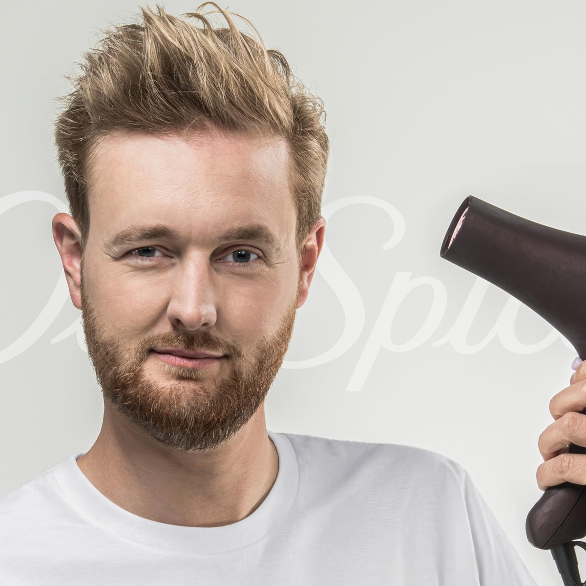 Old Spice Men's Thickening 2-in-1 Shampoo and Conditioner with Biotin and Invigorating Menthol, 17.9 oz Avelisse