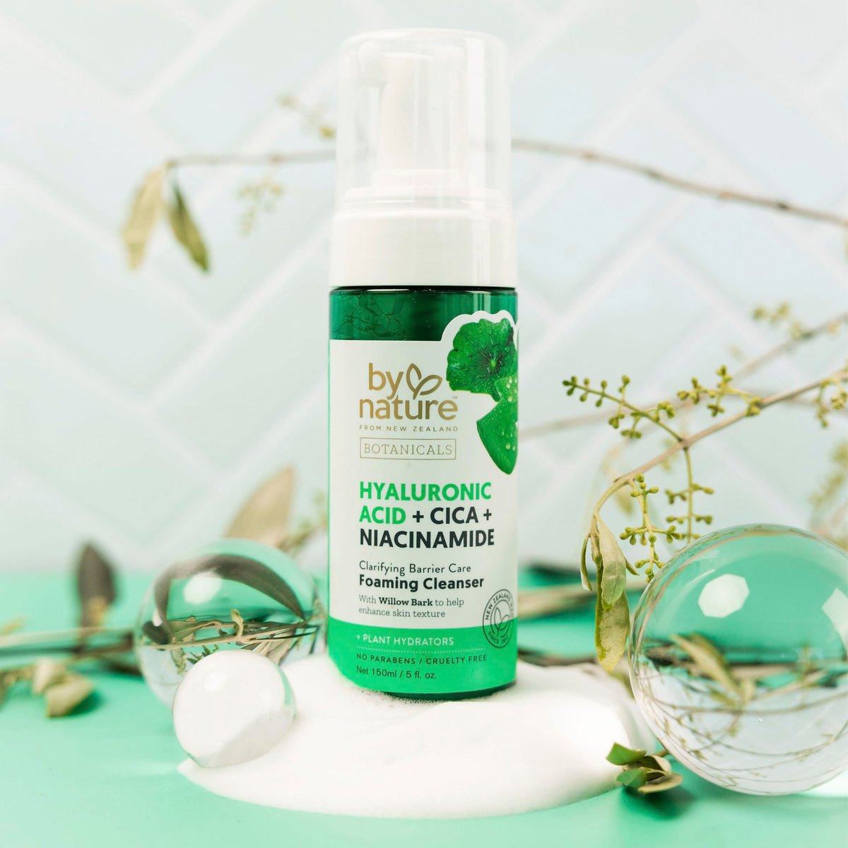 By Nature Foaming Cleanser with Hyaluronic Acid + Cica - Hydrating Face Cleanser For Bright and Fresh Skin - 5 fl.oz - görsel 5