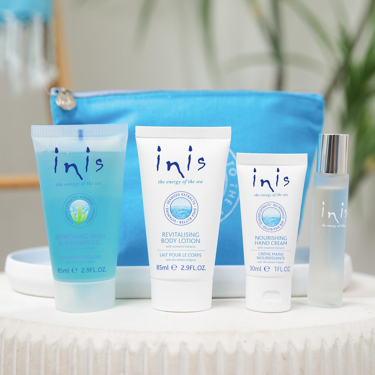 Inis the Energy of the Sea Voyager Gift Set – Travel Size Cologne, Bath & Shower Gel, Body Lotion & Hand Cream – Unisex Ocean Fresh Fragrance Avelisse