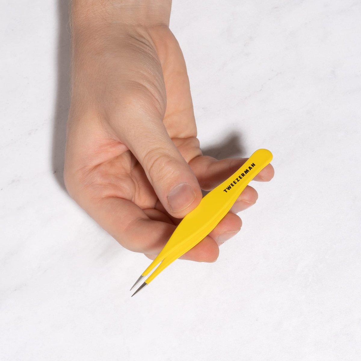 Tweezerman First Aid Splintertweeze – Precision Stainless Steel Splinter Remover, Yellow Avelisse