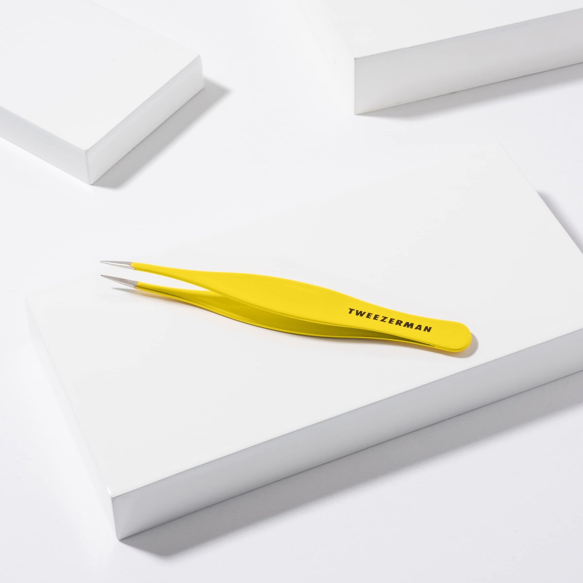 Tweezerman First Aid Splintertweeze – Precision Stainless Steel Splinter Remover, Yellow Avelisse