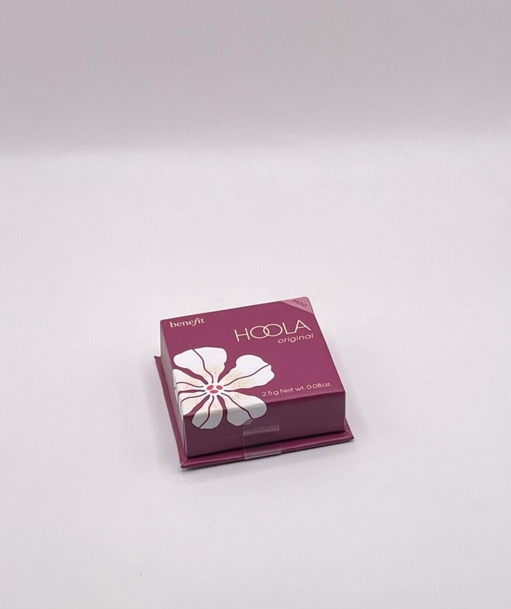 Benefit Hoola Matte Bronzer Mini - Natural-Looking Bronzer for Fair to Medium Skin - görsel 7