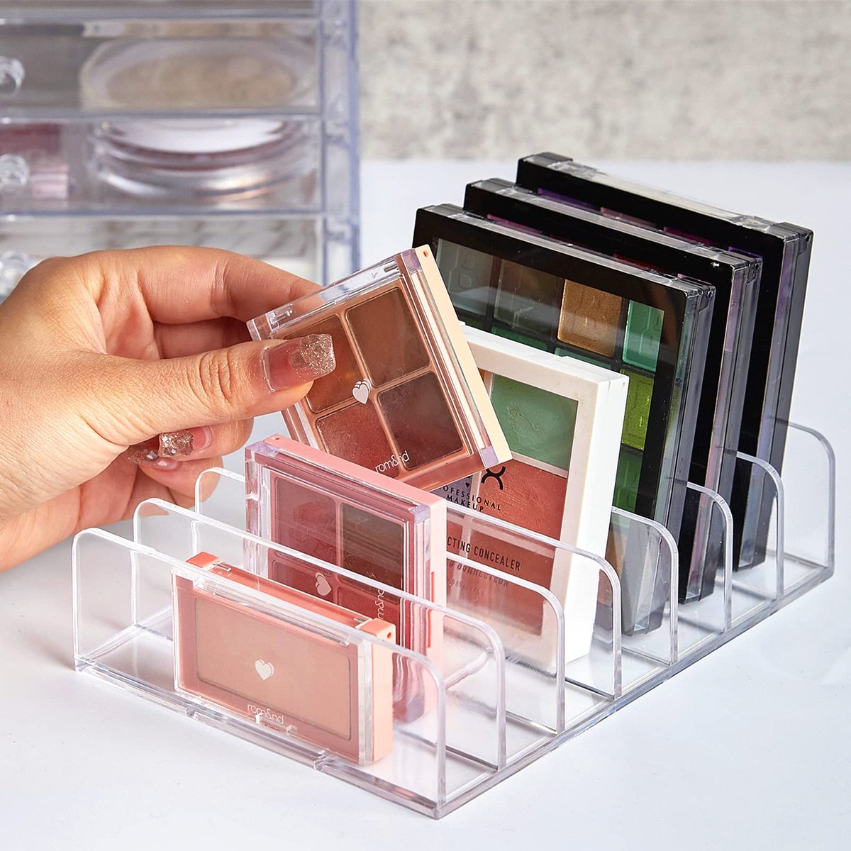 TUZAZO 2 Pack Acrylic Eyeshadow Palette Makeup Organizer - 7-Section Clear Cosmetic Display Storage for Palettes, Blush, Contour Kits, Sunglasses - görsel 9