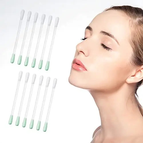 50 Pcs Vitamin E Liquid-Filled Cotton Makeup Remover Swabs - Disposable Precision Corrector Sticks for Eye, Lip, and Eyebrow Makeup Avelisse