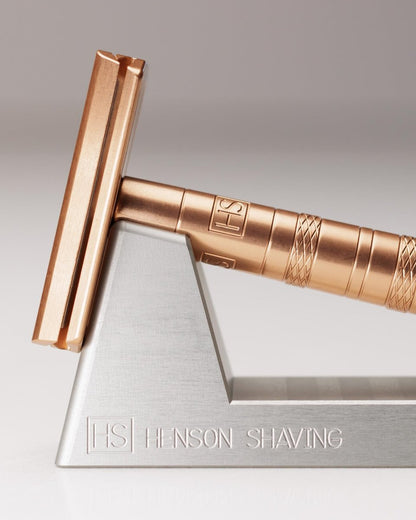 Henson Razor Stand - Lightweight Aluminum Safety Razor Holder for AL13, AL13-M, Ti22 Avelisse