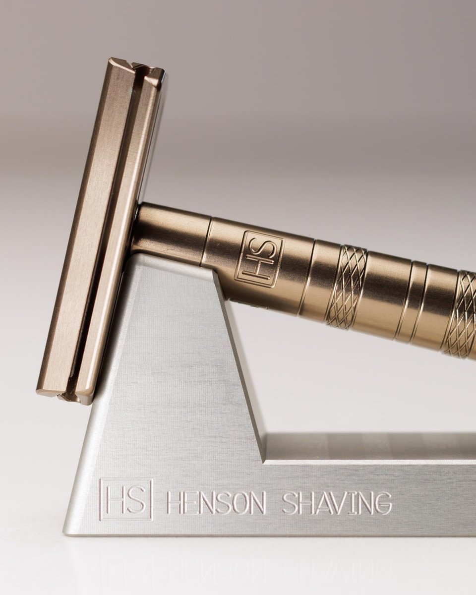 Henson Razor Stand - Lightweight Aluminum Safety Razor Holder for AL13, AL13-M, Ti22 Avelisse
