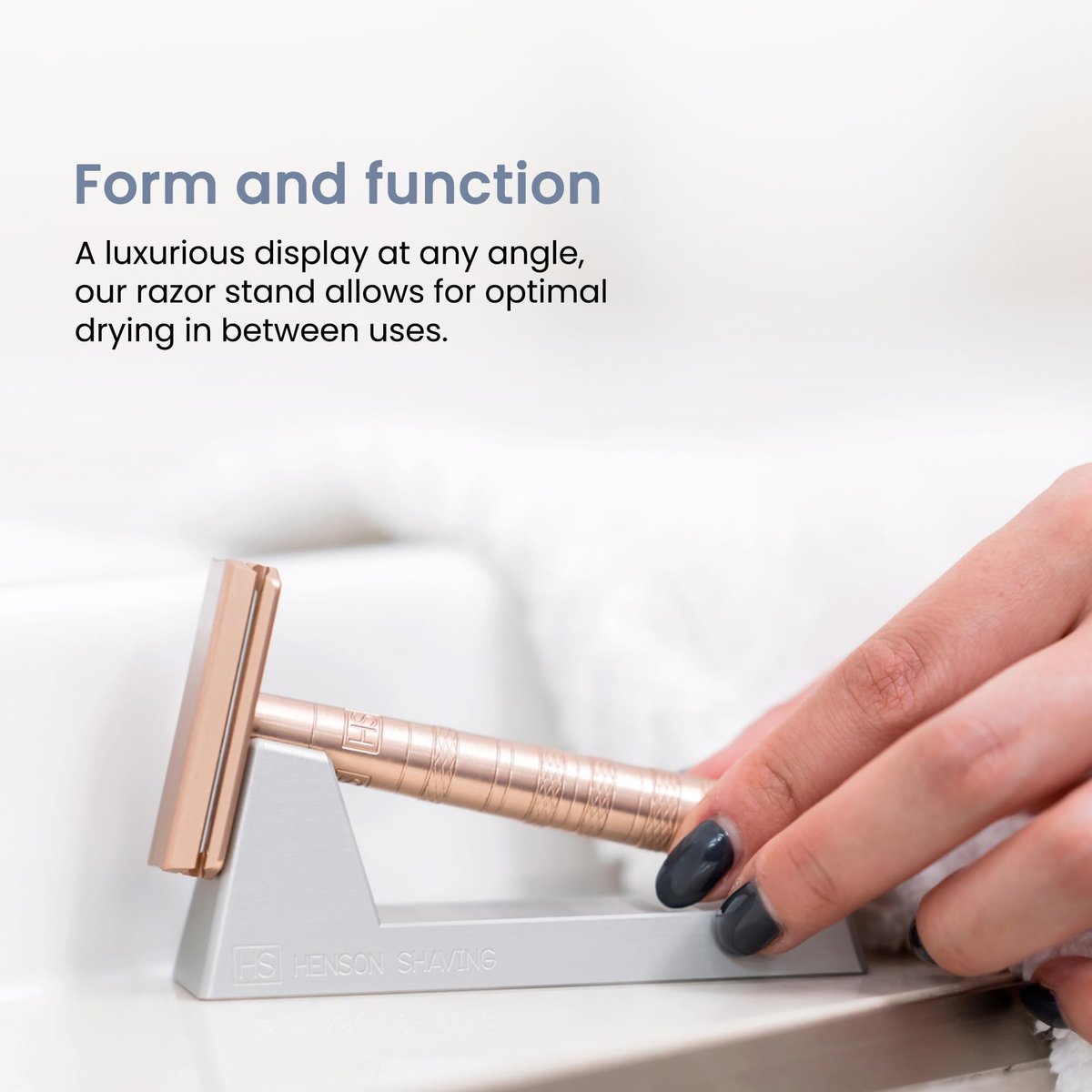 Henson Razor Stand - Lightweight Aluminum Safety Razor Holder for AL13, AL13-M, Ti22 Avelisse