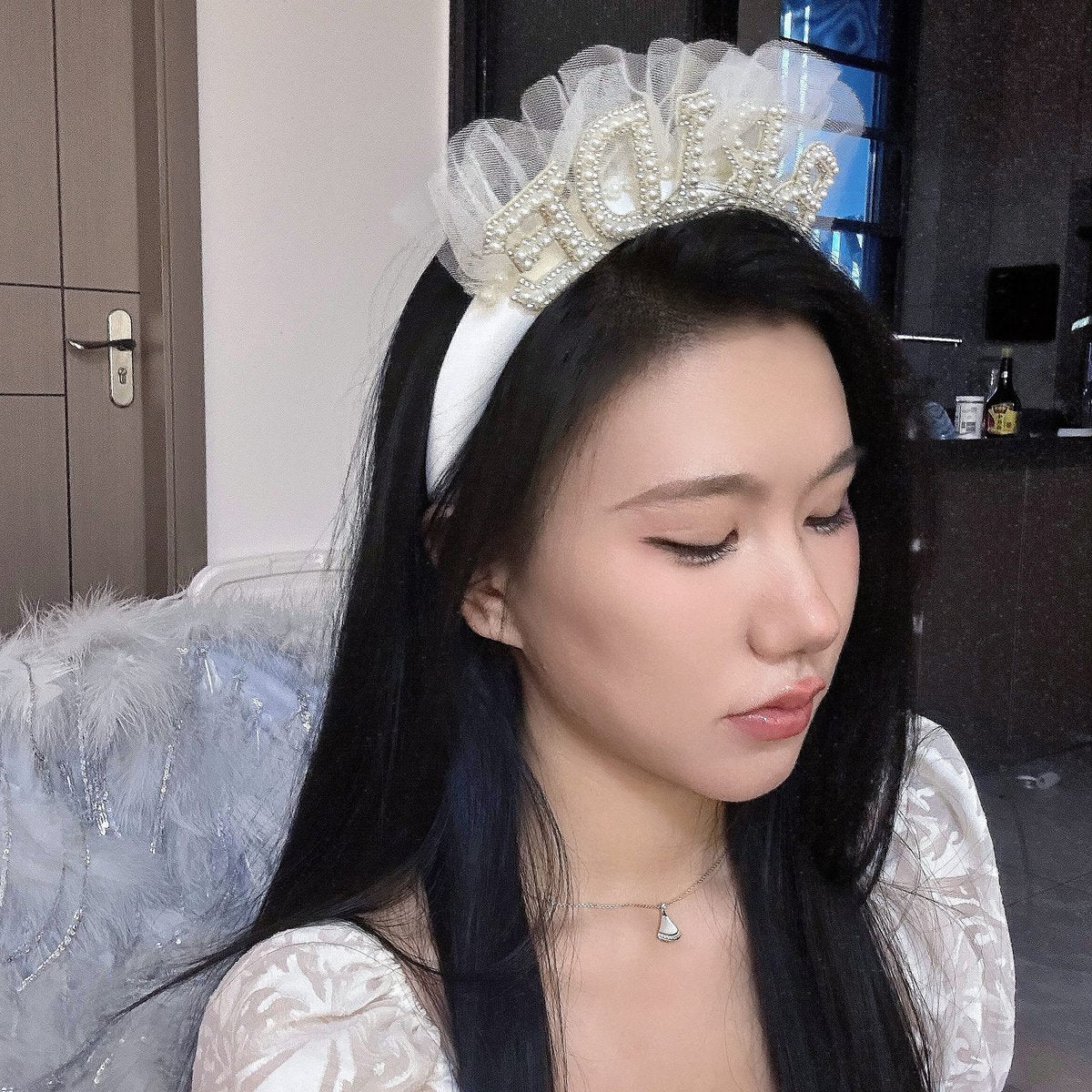 Elegant Pearl Veil Bride Headband - White Satin Hairband with 'BRIDE' Decor & Rhinestones for Bachelorette Party Avelisse