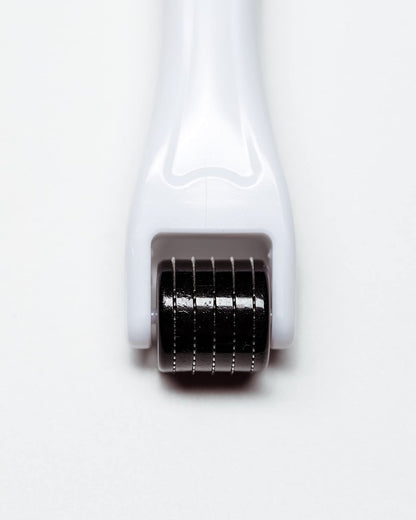 REVIVV Roller for Hair Rejuvenation – 0.25mm Microneedling Derma Roller for Scalp, Beard, and Skin – 45-Day Supply
