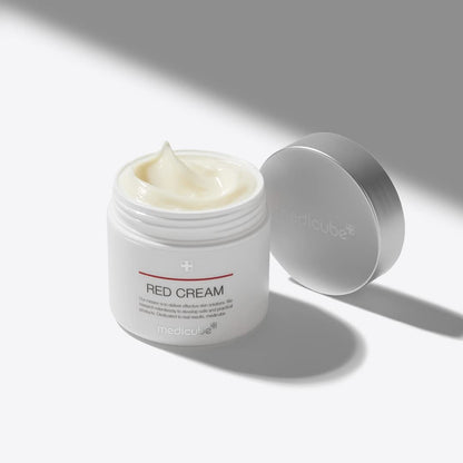 Medicube Red Cream 2.0 – Low-Irritating – Niacinamide: Brightens skin tone, reduces redness, and strengthens the – Image 3