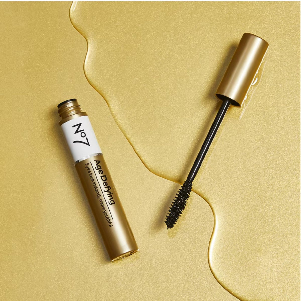 No7 Age Defying Eye Mascara - All-in-One Lash Enhancing Mascara for Length, Curl & Volume - Smudge-Free & Clump-Free - 0.24 Fl Oz - görsel 6