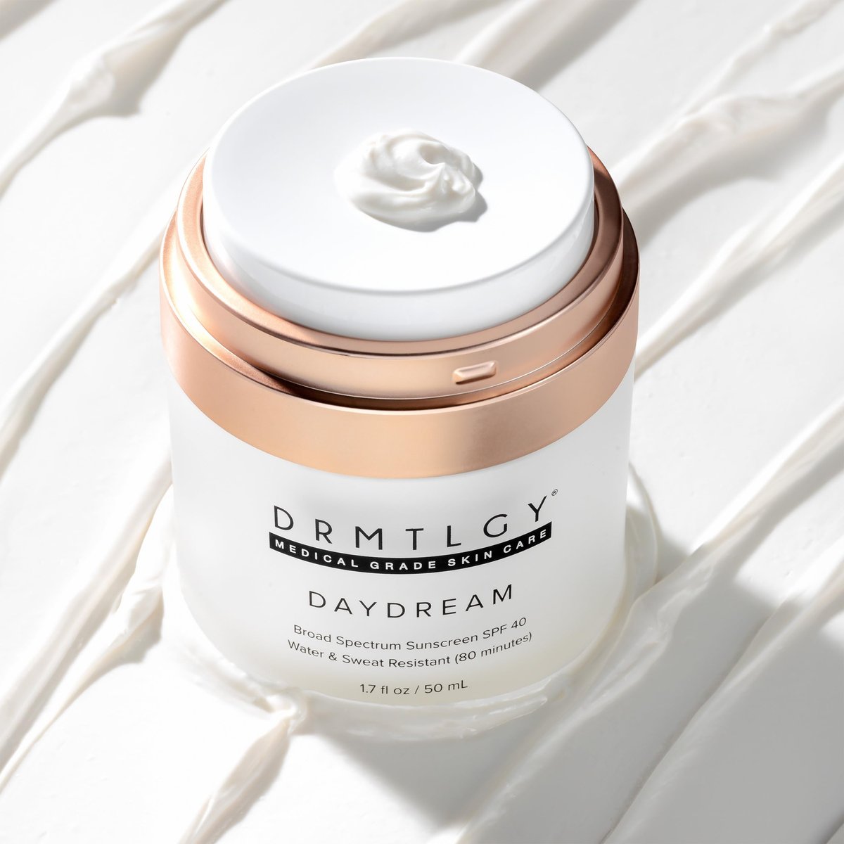 DRMTLGY Day Dream Sunscreen & Face Moisturizer SPF 40 – Water & Sweat-Resistant, UVA/UVB Protection for Sensitive Skin Avelisse