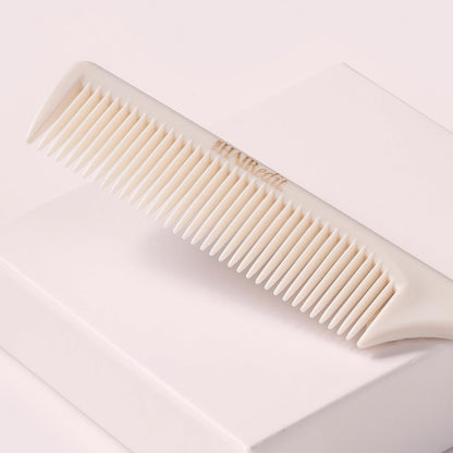 The Hair Edit Section & Style Rat Tail Comb – Ergonomic Shape: The comb fits comfortably in your hand, providing – Image 9