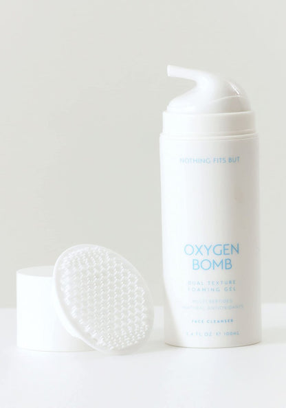 NOTHING FITS BUT Oxygen Bomb Dual Texture Pore Purifying Foaming Gel – Self-Foaming Face Mask & Daily Cleanser with Multi-Peptide & Botanical Oil – K-Beauty Hydrating & Texture Refining, 3.4 Oz Avelisse