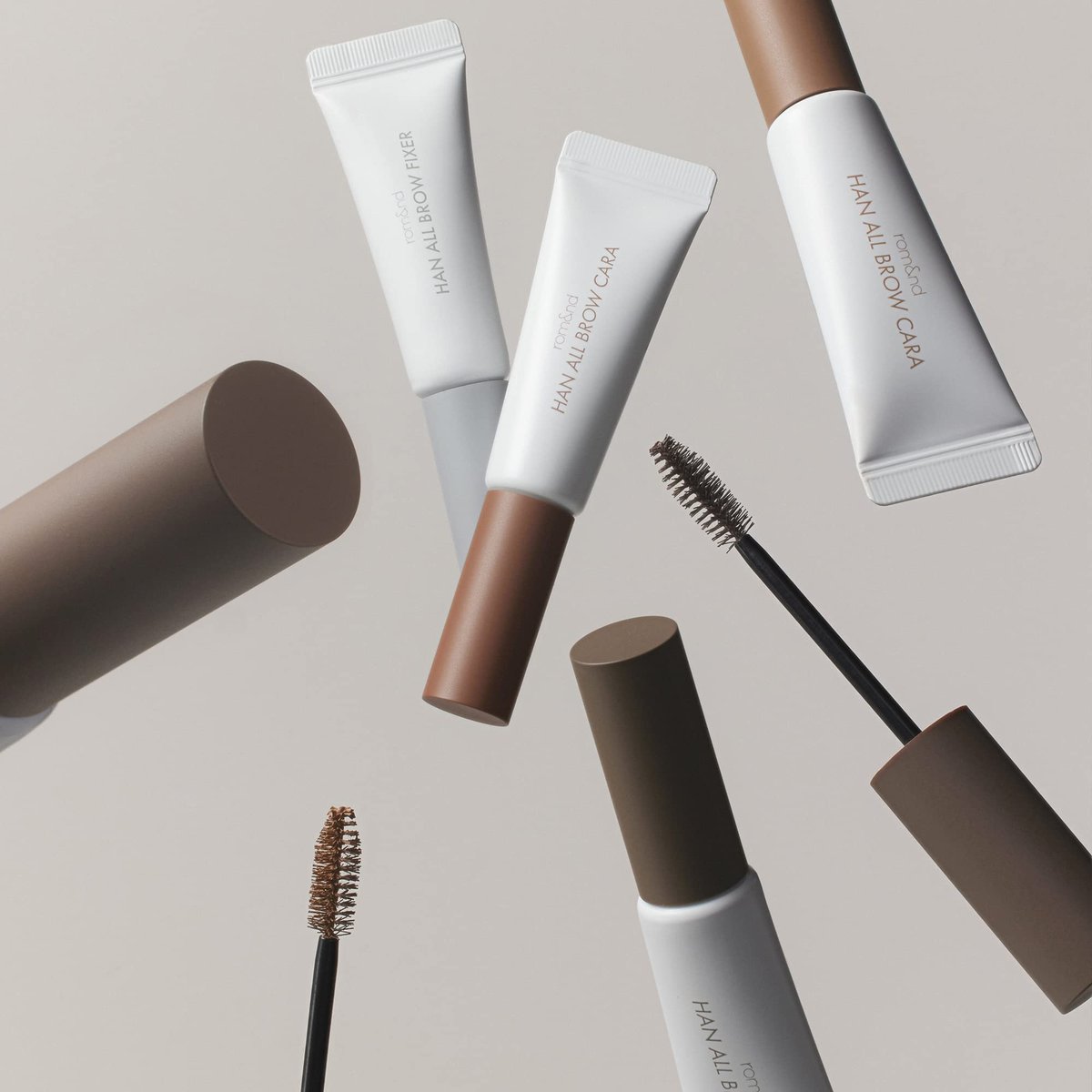 rom&nd HAN ALL BROW CARA 03 Modern Beige – Natural Eyebrow Lightening Mascara for Dark Brows, Long-Lasting Fluffy Finish - görsel 3