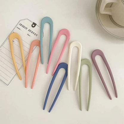 8 Pack French Style U Shaped Hair Pins for Women & Girls – Multicolor Plastic Hair Clips for Buns, Curls, and Everyday Hairstyles