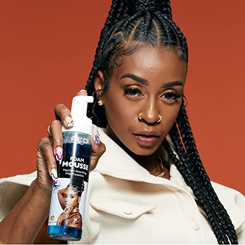 Red by Kiss Foaming Mousse - Maximum Shine Wrap Mousse, Reduce & Prevent Frizz, Define Curls, Hold Styles, Nourishes Dry and Crisp Hair, Enriched with Organic Jamaican Black Castor Oil, 8.7 Fl Oz - görsel 4
