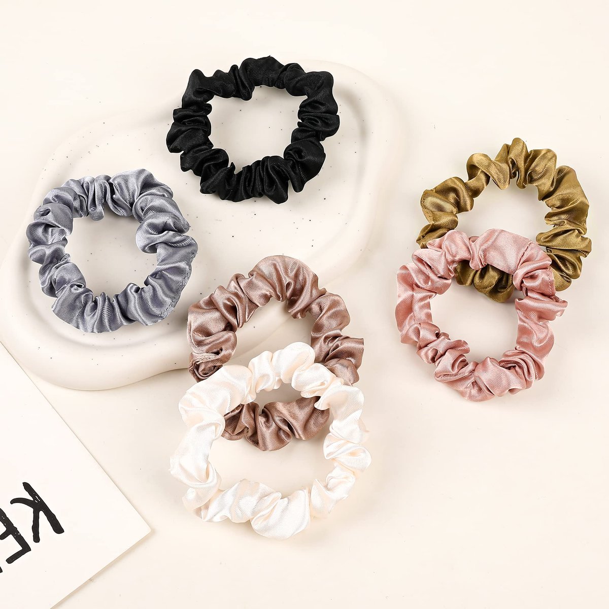 Ivyu Satin Silk Hair Ties - 20 Pack Mini Scrunchies for Women & Girls, Gentle Elastic Hair Bands for Thick Curly Hair, Ponytail Holders That Don't Break Hair - görsel 5