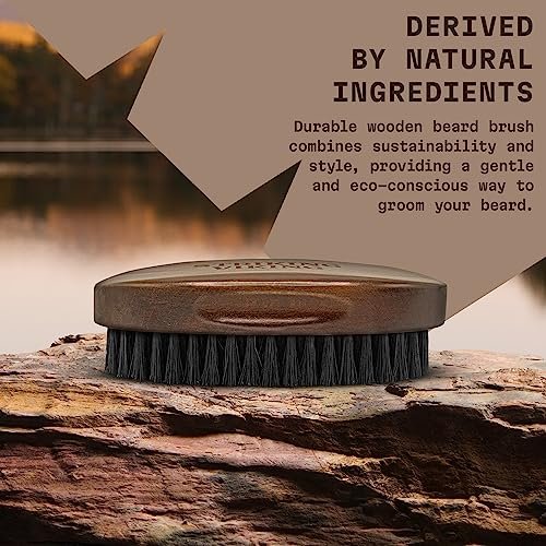 Striking Viking Beard Brush for Men – 4.3 Inch Beech Wood Handle, Boar Bristle – Travel Size Pocket Groomer for Styling & Taming - görsel 6