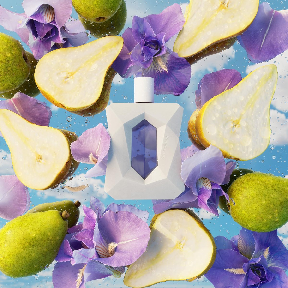 Ariana Grande God is a Woman Eau de Parfum – Fruity Musk Fragrance for Women – Travel Size 0.33 Fl Oz Avelisse