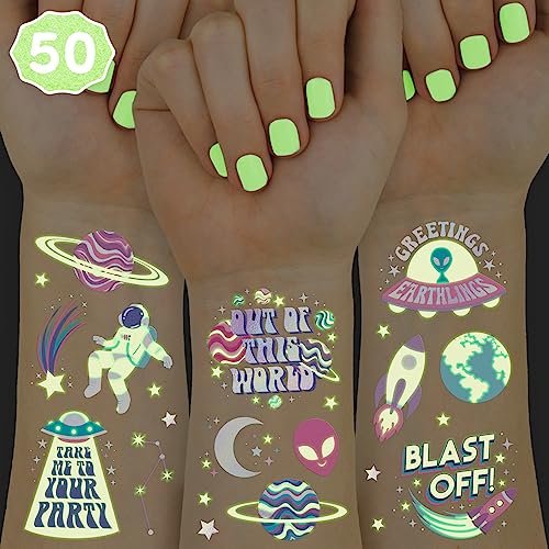 xo, Fetti Space + Planets Glow in Dark Temporary Tattoos for Kids - 50 pcs | Alien Birthday Party Supplies, Astronaut Favors + Rocket Ship Decorations - görsel 2