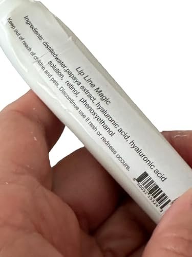 Lip Line Serum For Lines Above the Lips, Max Strength, With Hyaluronic Acid, Papaya Extract and Retinol Avelisse