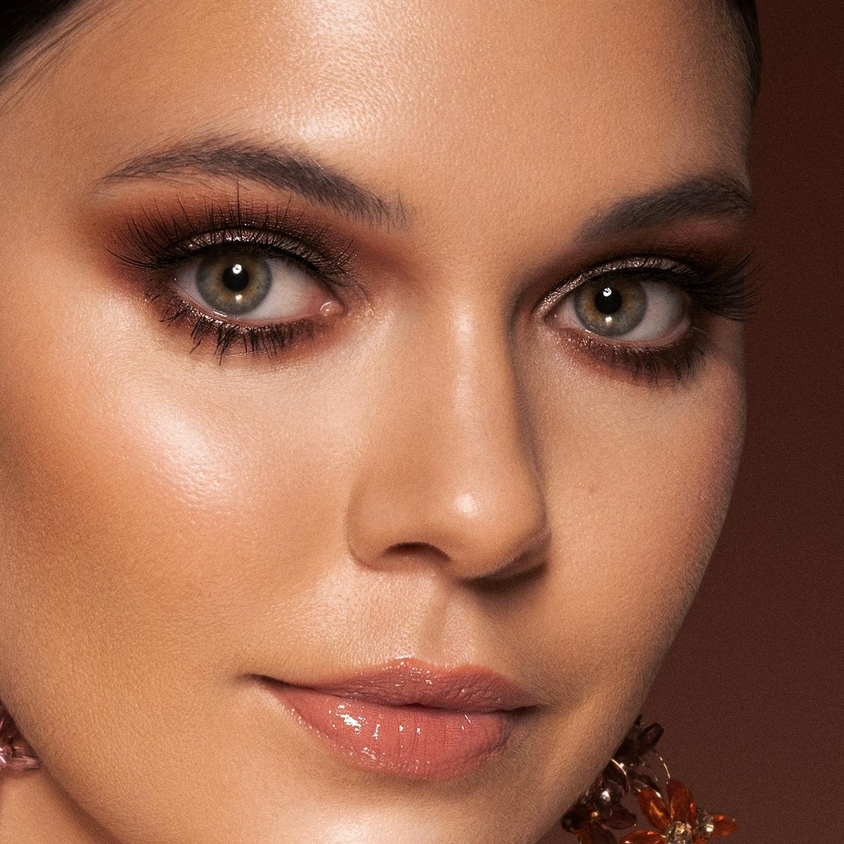 Juvia's Place Coffee Shop Eyeshadow Palette - 16 Pan Palette with Tan, Auburn, & Rich Dark Chocolate Shades, Mattes and Shimmers, Highly Pigmented and Buttery Texture Avelisse