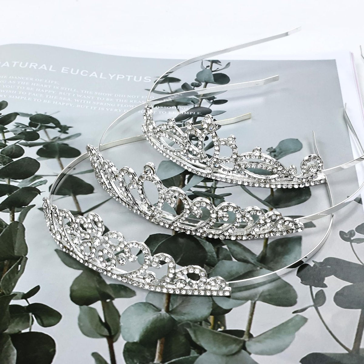 inSowni 6 Pack Decorative Sparkling Rhinestone Silver Metal Crown Headbands Tiaras for Women - Wedding Bridal Birthday Party Prom Headpieces with 12 Silicone Covers - görsel 9