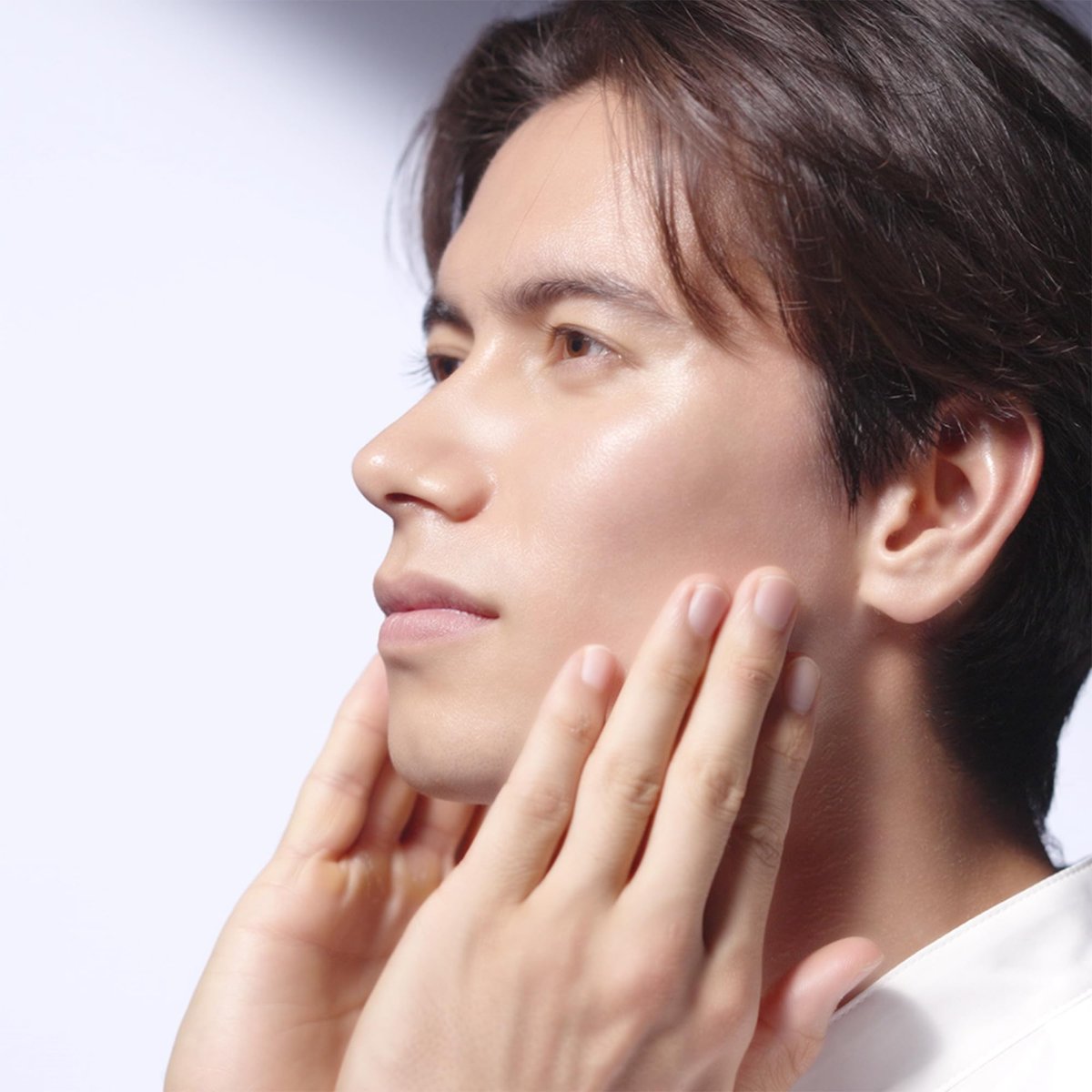 Shiseido Men Hydrating Lotion Clear - 5 oz - 12-Hour Hydration, Visibly Improves Roughness - Non-Comedogenic, Paraben Free & Mineral Oil Free Avelisse