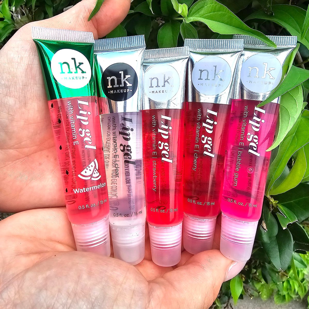 The Make-Up Artist Project Hydrating Lip Gloss Set – 5 Pack of Clear, Watermelon, Strawberry, Cherry & Bubble Gum Lip Gels with Vitamin E - görsel 1