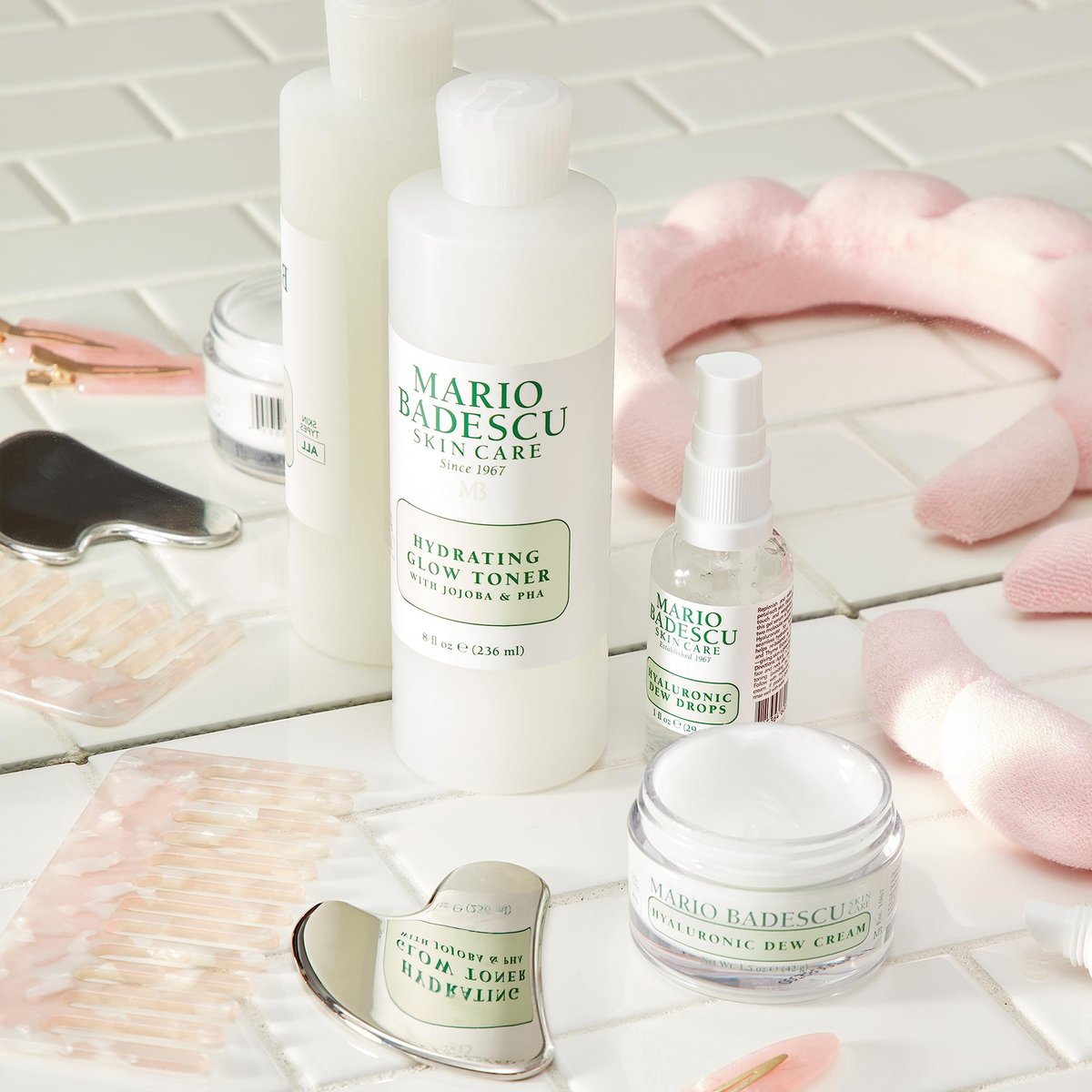 Mario Badescu Hydrating Glow Toner with Jojoba & PHA – Brightening & Rejuvenating Facial Toner for Luminous Skin, Cooling Sensation, 8 Fl Oz Avelisse